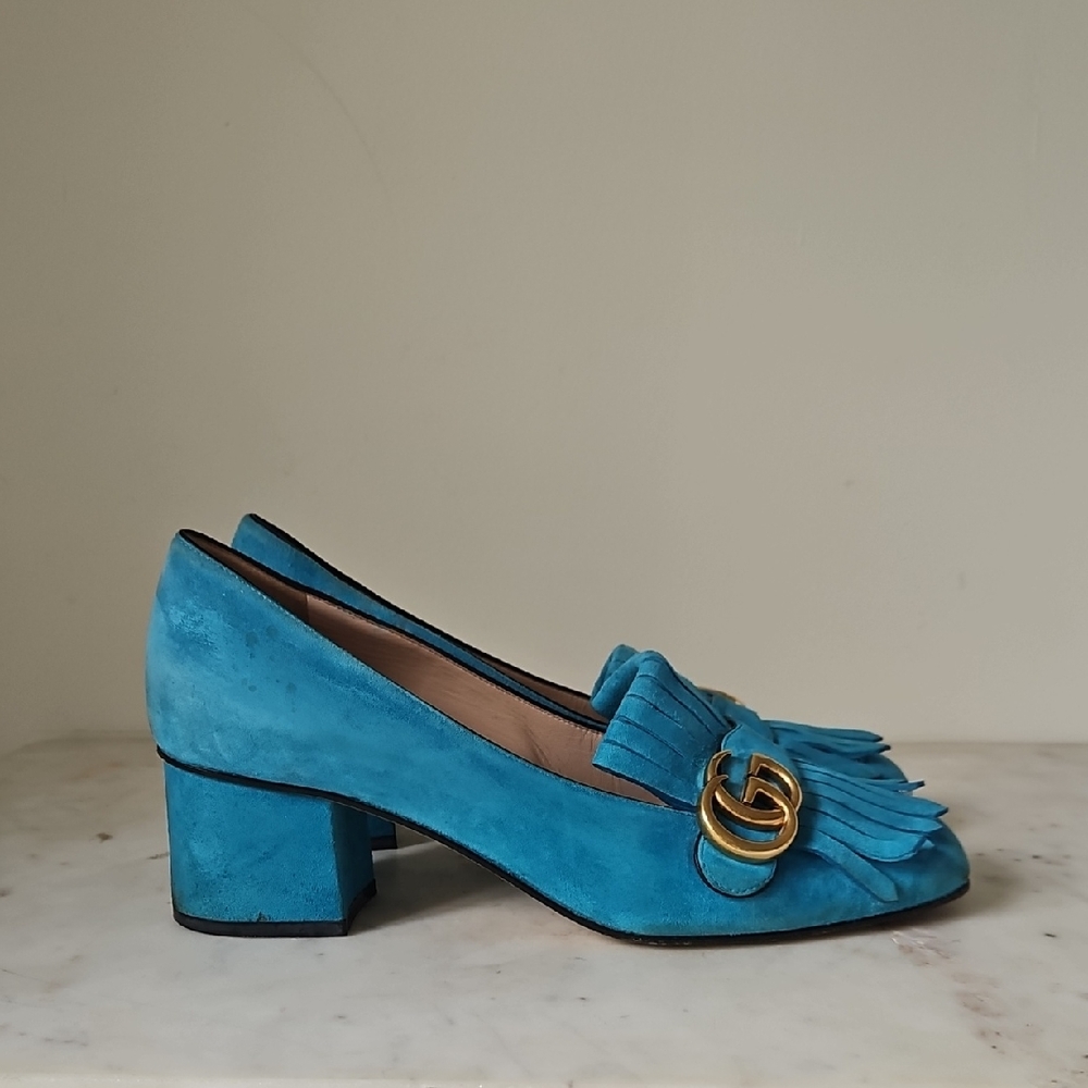 GUCCI: Turquoise Suede Marmont Loafers